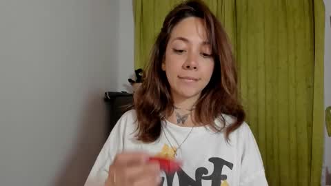 Snapshot of azumi_saan chatting on 02/17/26, 03:25 azumi saan online show from 02/17/26, 03:25