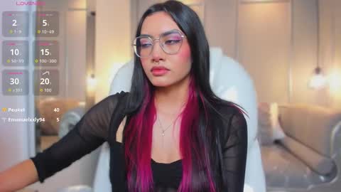 Azura online show from 02/10/26, 08:13