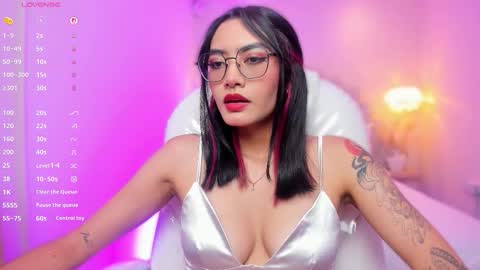 Azura online show from 03/24/26, 07:08