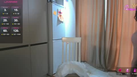 Snapshot of azure_moon chatting on 06/05/26, 07:47 azure_moon online show from 06/05/26, 07:47