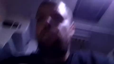 azza42086 online show from 04/22/26, 07:15