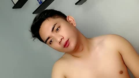 Snapshot of b0ricat_ chatting on 01/01/25, 10:24 Boricat Ng Davao online show from 01/01/25, 10:24