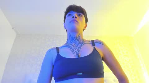 Anny online show from 11/23/25, 03:39