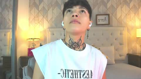 Anny online show from 04/21/26, 03:35