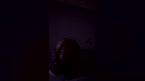 Snapshot of b945061 chatting on 04/06/26, 12:41 b945061 online show from 04/06/26, 12:41