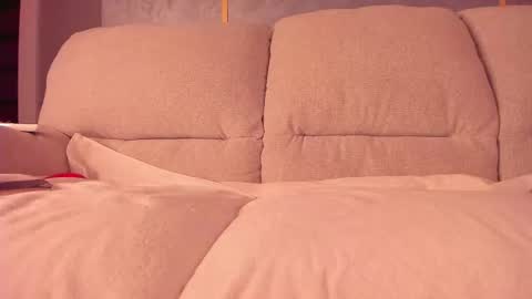 Alessia online show from 02/21/25, 12:27