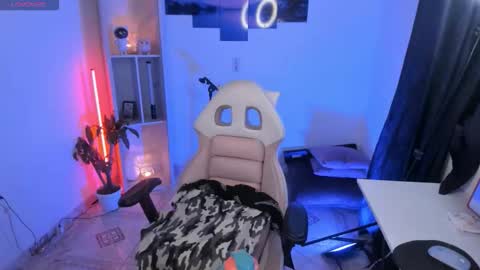 odeley online show from 11/08/25, 09:42