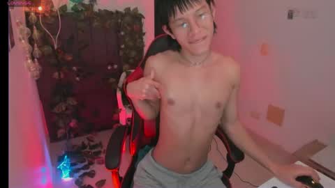 Snapshot of baaby_boyy chatting on 05/05/26, 07:49 odeley online show from 05/05/26, 07:49