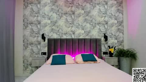 Monica online show from 02/18/26, 02:40