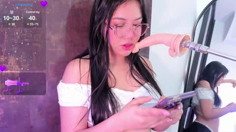 Snapshot of babby_alexxx chatting on 01/22/25, 11:56 babby_alexxx online show from 01/22/25, 11:56