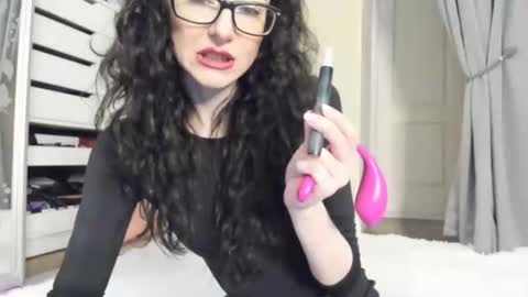 babby_jewel online show from 10/30/25, 11:11