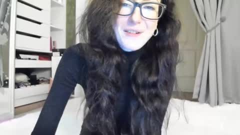 babby_jewel online show from 11/11/25, 11:10