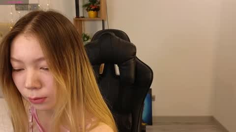 Cute Raby online show from 01/08/25, 12:47