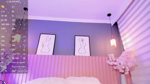 Snapshot of babe_sophiee chatting on 09/24/25, 03:10 babe_sophiee online show from 09/24/25, 03:10