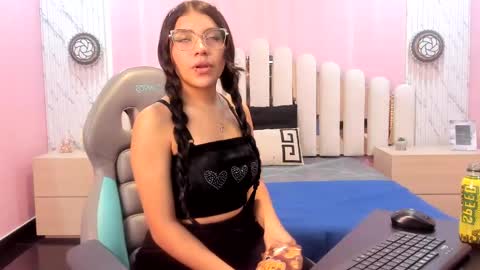 Venus  online show from 05/06/26, 03:28