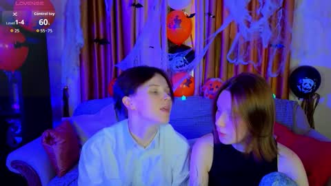 Sweety Eva online show from 10/15/25, 11:43