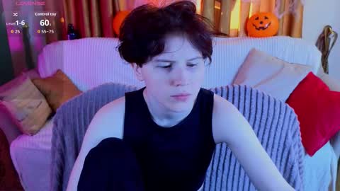 Sweety Eva online show from 10/21/25, 11:11