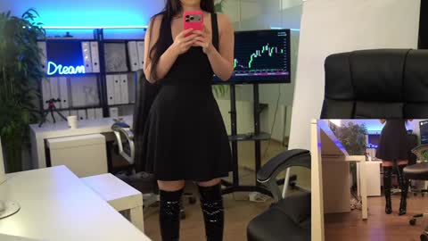 Olivia and Lexi online show from 03/21/26, 05:45