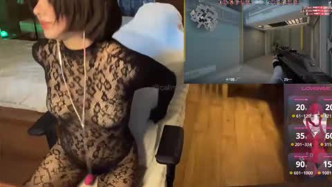 Snapshot of babiej_ chatting on 10/19/25, 12:22 Jialyn online show from 10/19/25, 12:22