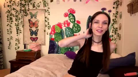 Fern Browning online show from 12/07/24, 03:04