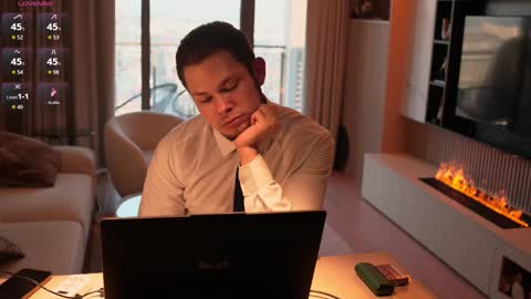 Luna and Medina online show from 02/08/26, 02:53