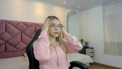 Maddie online show from 02/22/26, 01:09