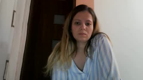 Baby Blonde online show from 12/13/25, 08:04