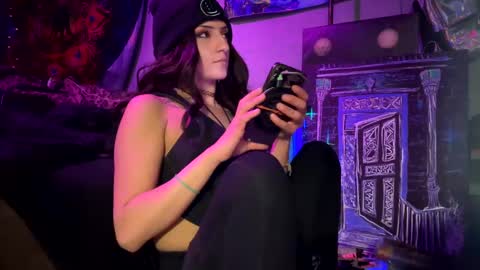 baby buddha  online show from 12/08/24, 09:46