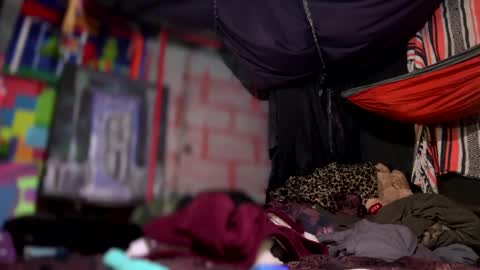 baby buddha  online show from 02/22/25, 04:51