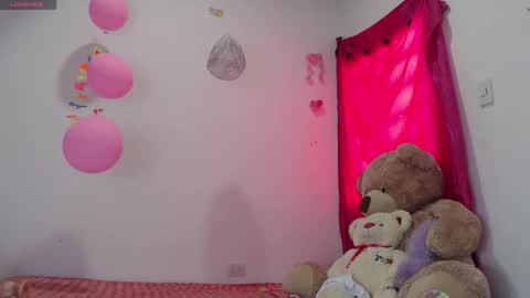 Snapshot of baby_candy22 chatting on 12/01/24, 04:29 zaleya online show from 12/01/24, 04:29