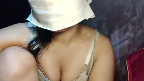 Snapshot of baby_cuty chatting on 08/04/26, 01:25 baby_cuty online show from 08/04/26, 01:25
