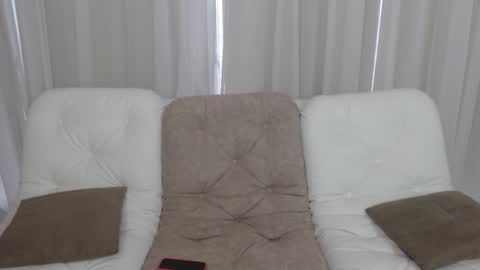 Snapshot of baby_emmaa chatting on 02/01/25, 10:05 Baby emmaa online show from 02/01/25, 10:05