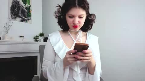 Evalena maybe just Eva online show from 03/08/26, 05:22