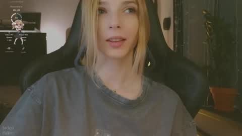 baby gopn1k online show from 12/24/24, 05:16