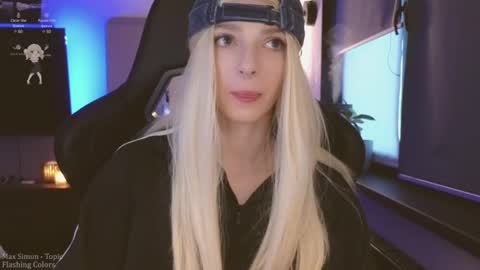 baby gopn1k online show from 02/04/25, 06:04