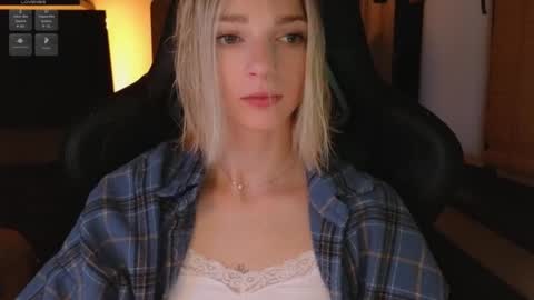 baby gopn1k online show from 11/06/25, 05:08