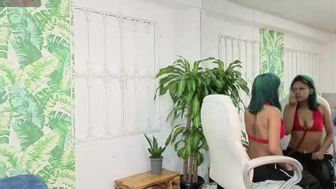 Snapshot of baby_julieta00 chatting on 06/01/26, 11:34 Julieta online show from 06/01/26, 11:34