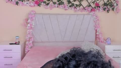 Snapshot of baby_kaliope chatting on 12/10/24, 03:01 Kaliope online show from 12/10/24, 03:01