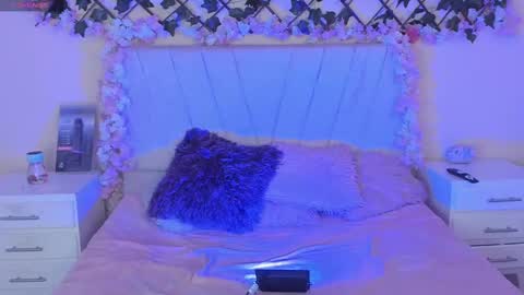 Snapshot of baby_kaliope chatting on 03/04/25, 08:13 Kaliope online show from 03/04/25, 08:13