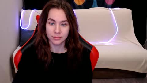 baby_kitte online show from 01/02/25, 02:11