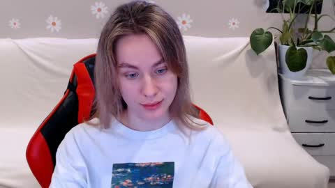 baby_kitte online show from 03/03/25, 04:36