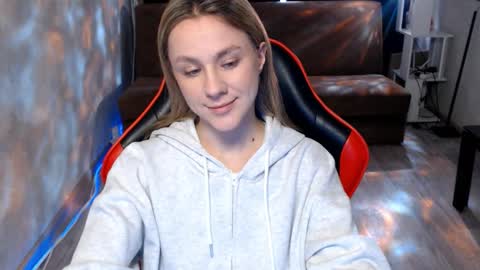 baby_kitte online show from 03/10/26, 04:50