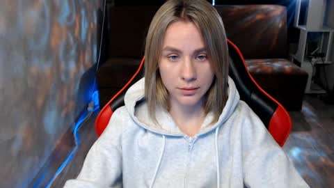 baby_kitte online show from 03/19/26, 02:59