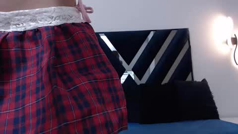 baby_lannie online show from 10/14/25, 03:51