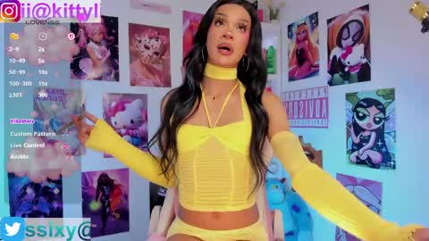baby_lissi online show from 05/22/26, 08:53