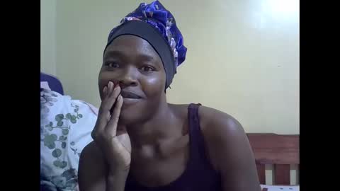 baby_may5 online show from 05/18/26, 04:18