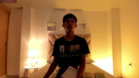 Snapshot of baby_noaht chatting on 06/01/26, 01:46 baby_noaht online show from 06/01/26, 01:46