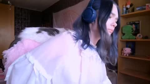 Alice online show from 04/30/26, 09:15