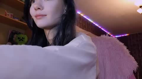 Snapshot of baby_onface chatting on 06/29/26, 07:14 Alice online show from 06/29/26, 07:14