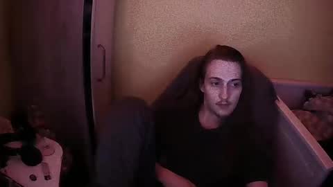 babyalmond online show from 01/01/25, 05:33